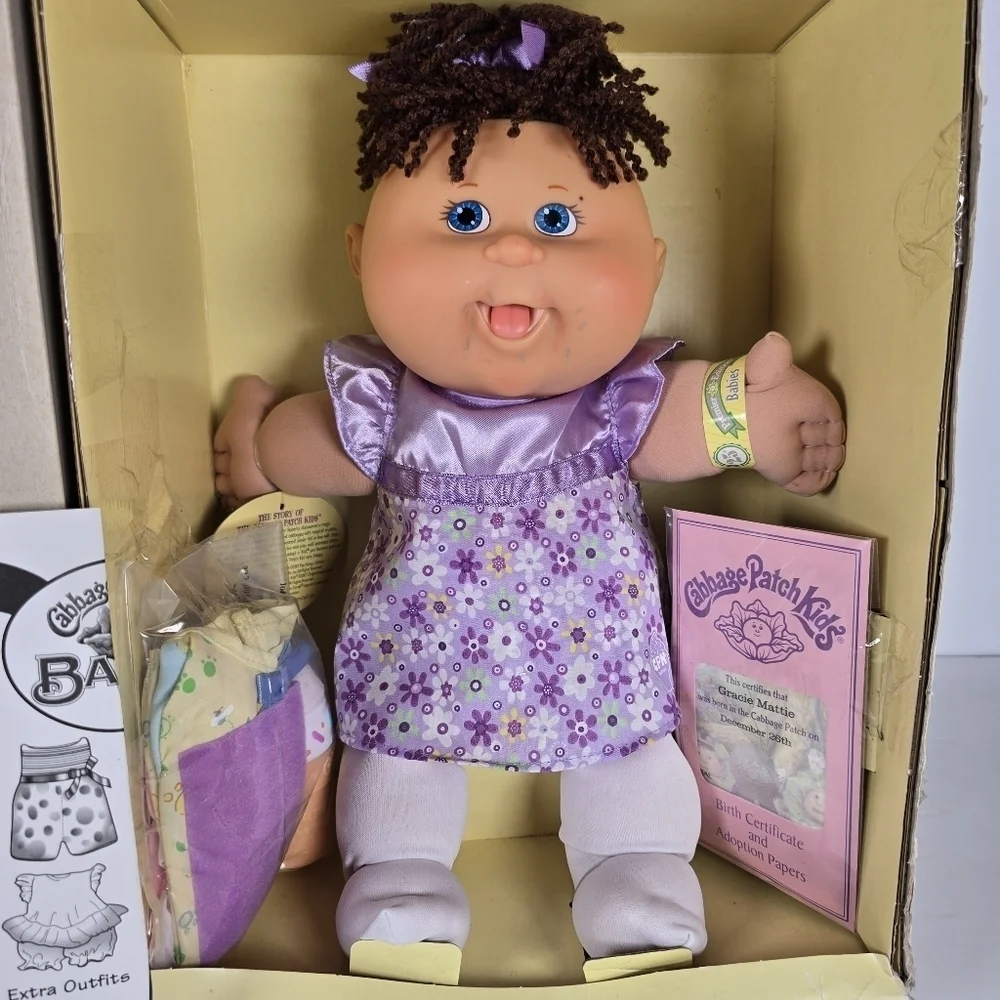 NIB Cabbage Patch Doll 25th Anniversay Premier Edition Baby Gracie AMattie 2008